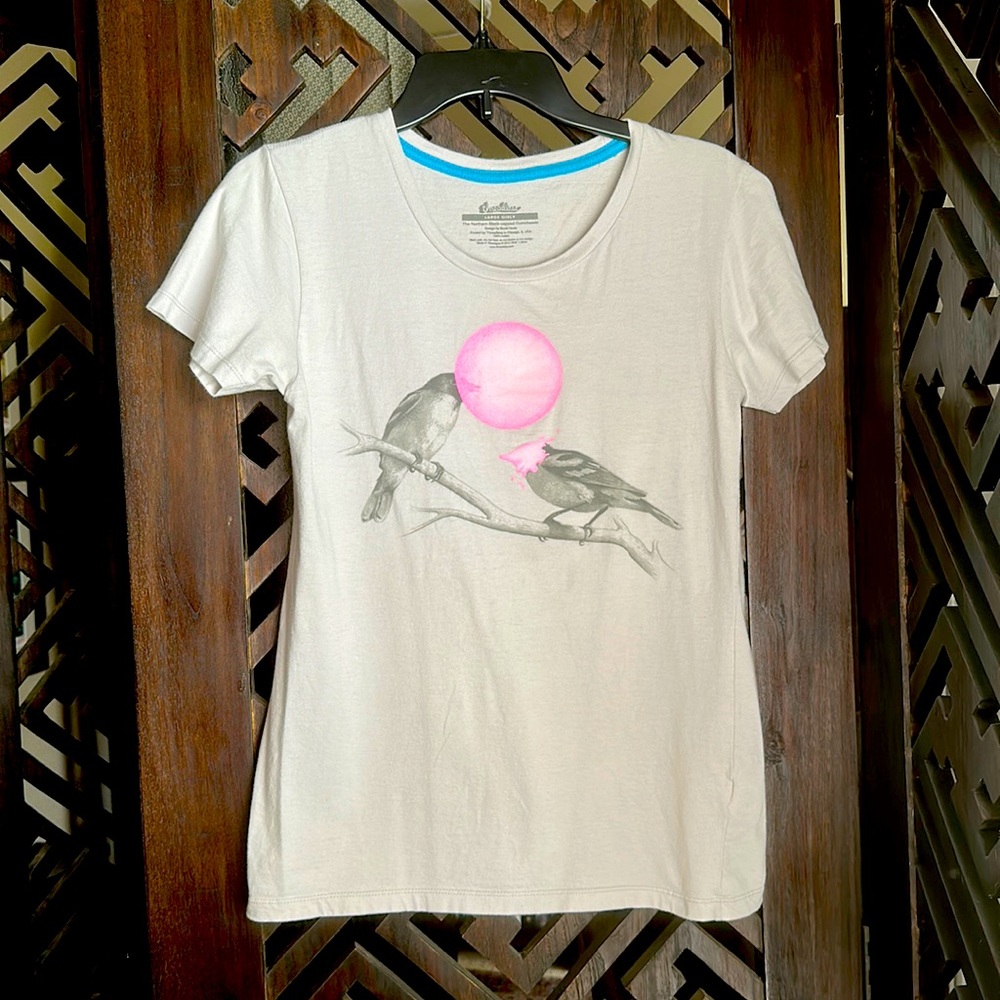 Threadless LG Women's tee "Northern Back-capped Gumchewer"